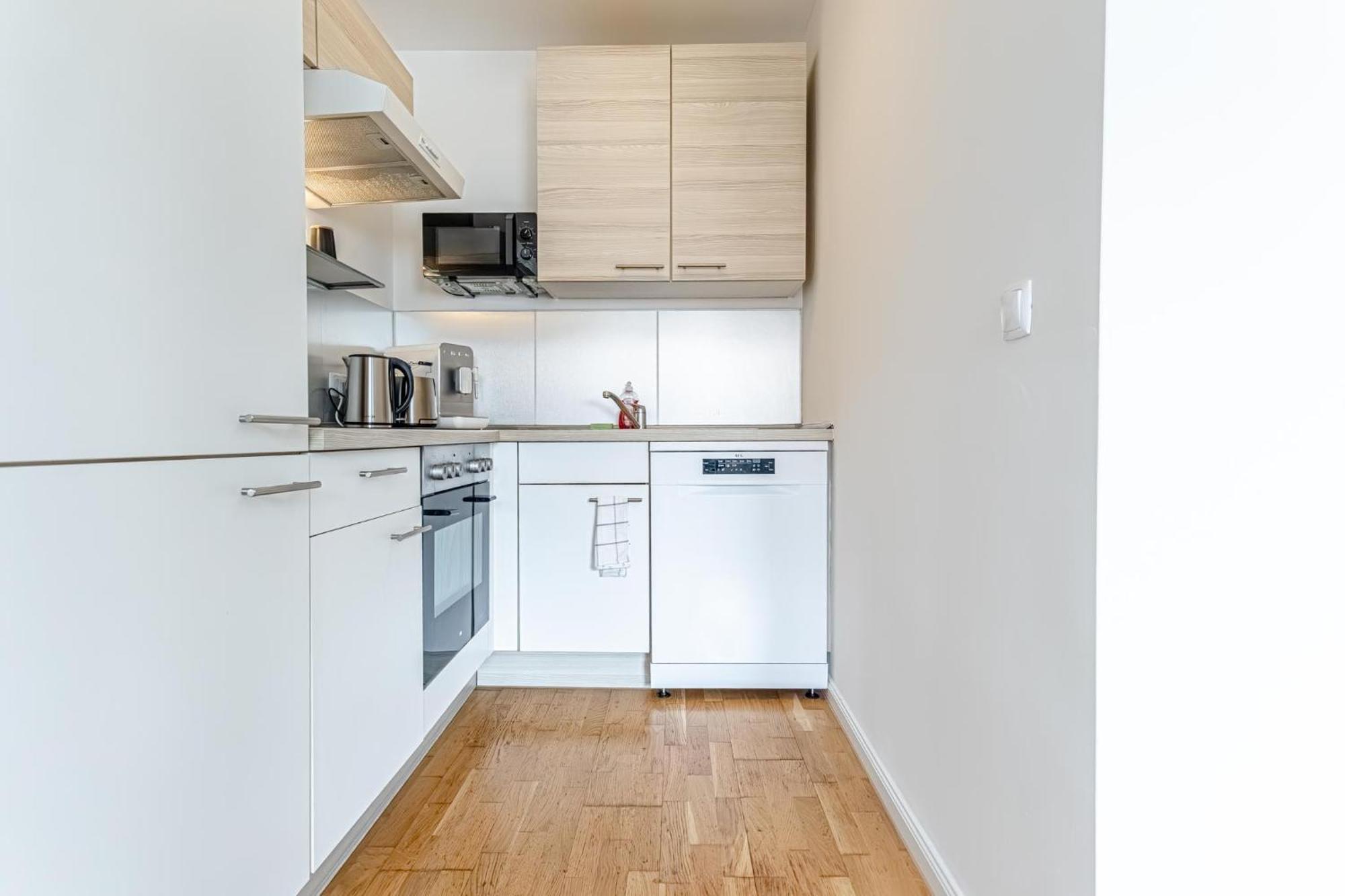 Trendy - Modern 1br & 1lr In Center Wien
